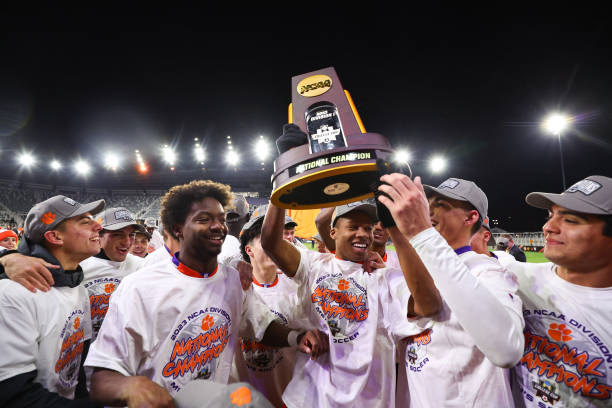 是众多因素 是众多因素